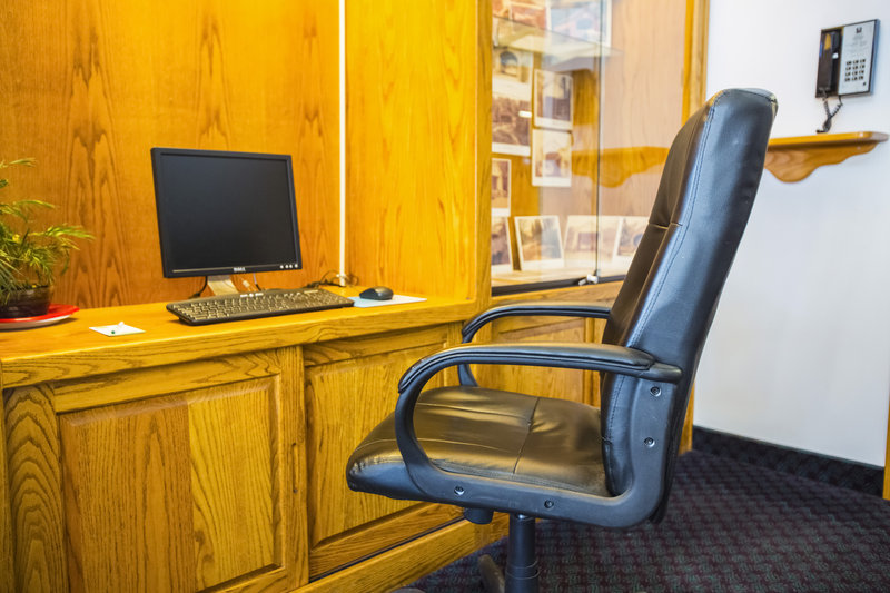 Quality Inn - Cottage Grove, OR