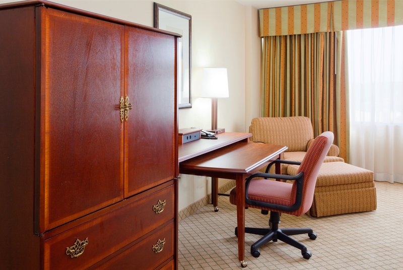 Holiday Inn RALEIGH (CRABTREE VALLEY MALL) - Raleigh, NC