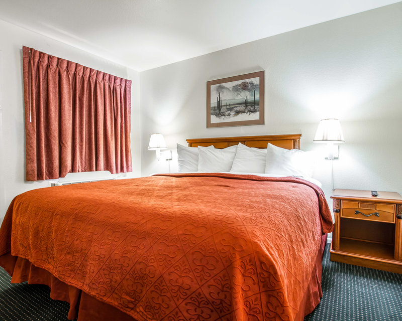 Quality Inn & Suites - Mesa, AZ