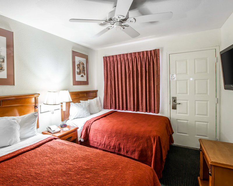 Quality Inn & Suites - Mesa, AZ