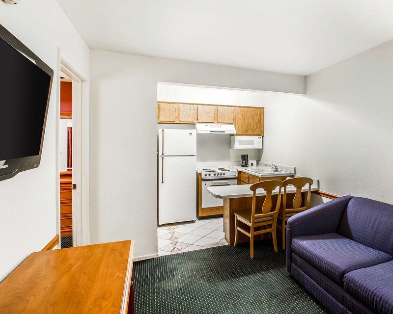 Quality Inn & Suites - Mesa, AZ