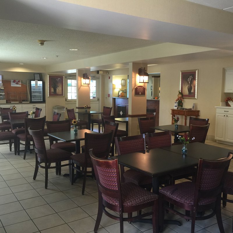 Holiday Inn Express BRASELTON - Braselton, GA