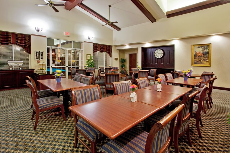 Holiday Inn Hotel & Suites Peachtree City - Peachtree City, GA