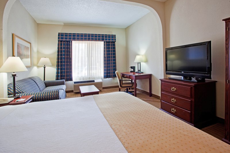 Holiday Inn Hotel & Suites Peachtree City - Peachtree City, GA