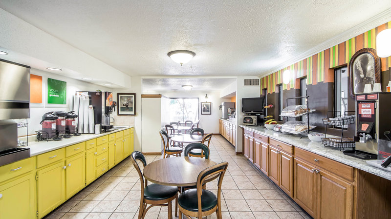Western Inn & Suites - Enid, OK