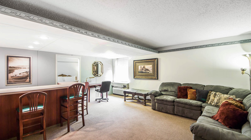Western Inn & Suites - Enid, OK
