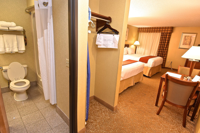 Holiday Inn Express Hotel & Suites Fenton - Fenton, MO