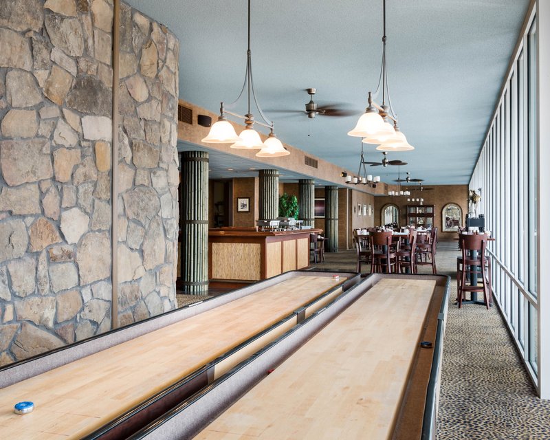 Quality Inn & Suites Beachfront - Ocean City, MD