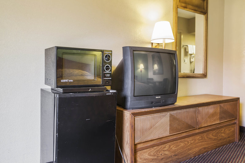 Econo Lodge Inn & Suites - Hamilton, AL