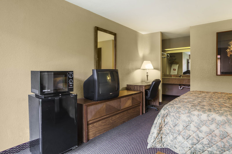 Econo Lodge Inn & Suites - Hamilton, AL
