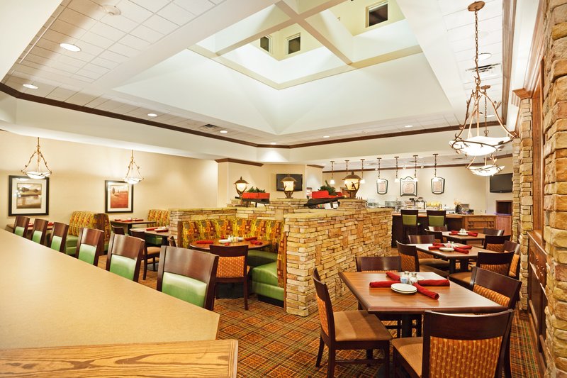 Holiday Inn PIGEON FORGE - Pigeon Forge, TN