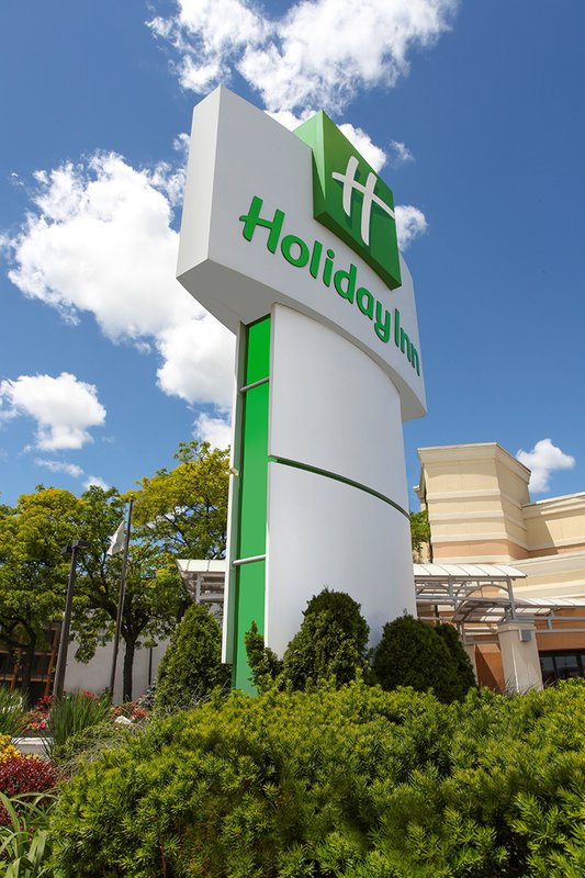 Holiday Inn Westbury-Long Island - Williston Park, NY