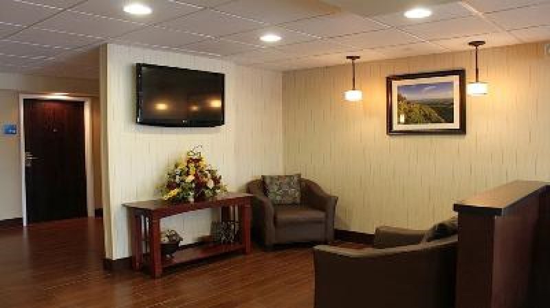 Holiday Inn Express MIDDLESBORO - Middlesboro, KY