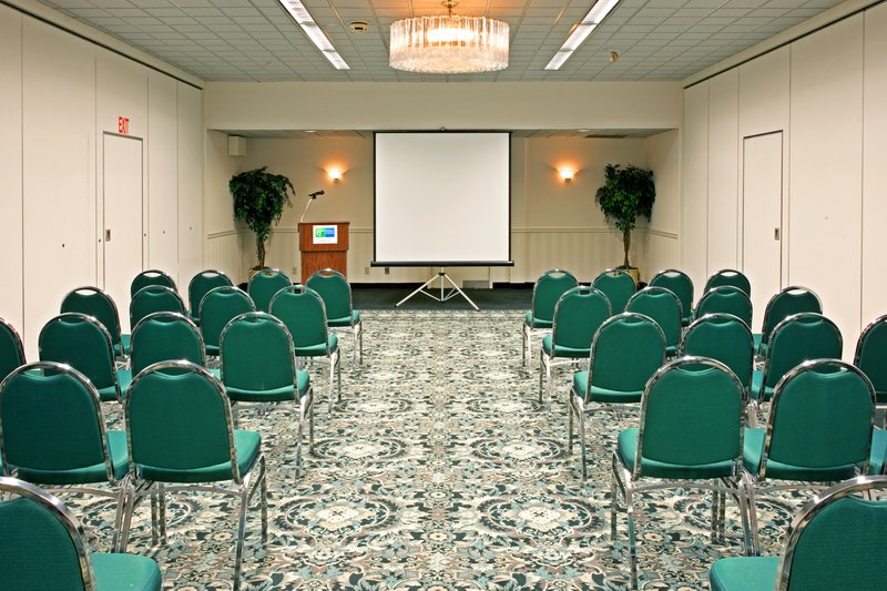 Holiday Inn Express ELMIRA-HORSEHEADS - Horseheads, NY