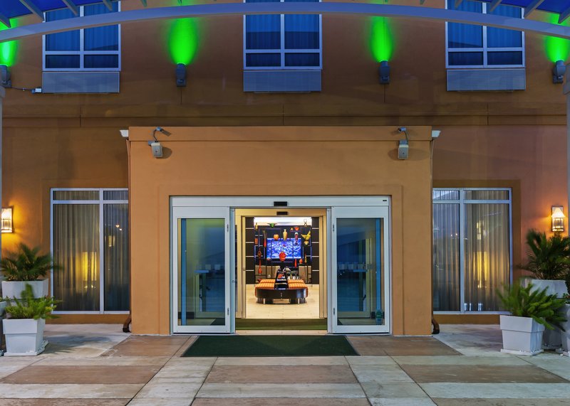 Holiday Inn KEMAH (NEAR BOARDWALK) - Kemah, TX