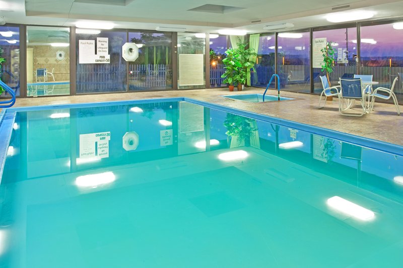 Holiday Inn - Muskegon, MI