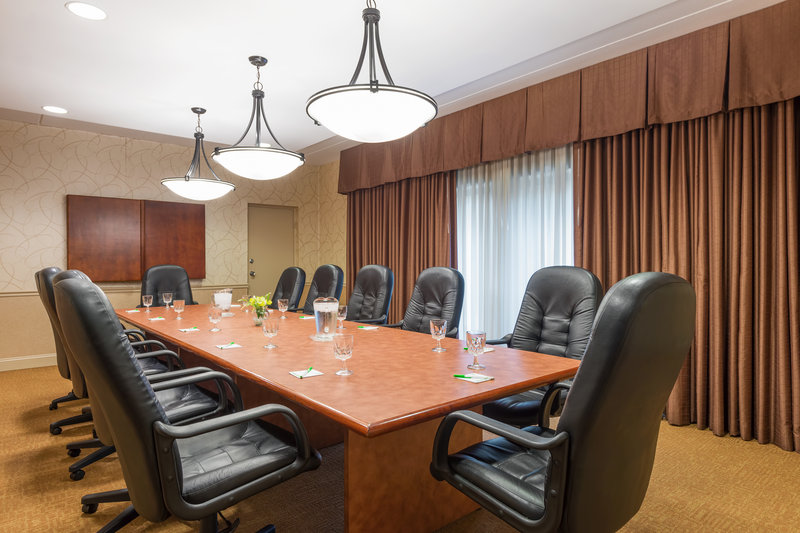 Holiday Inn Philadelphia-Cherry Hill - Cherry Hill, NJ