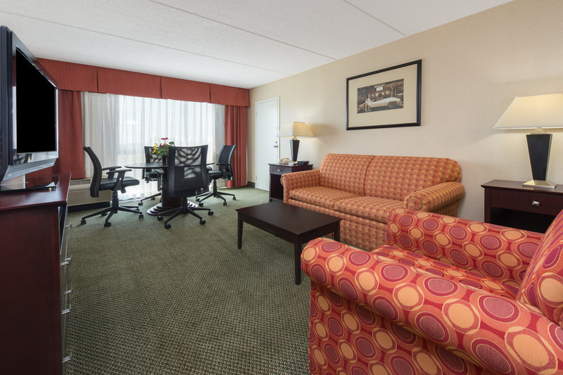 Holiday Inn Philadelphia-Cherry Hill - Cherry Hill, NJ