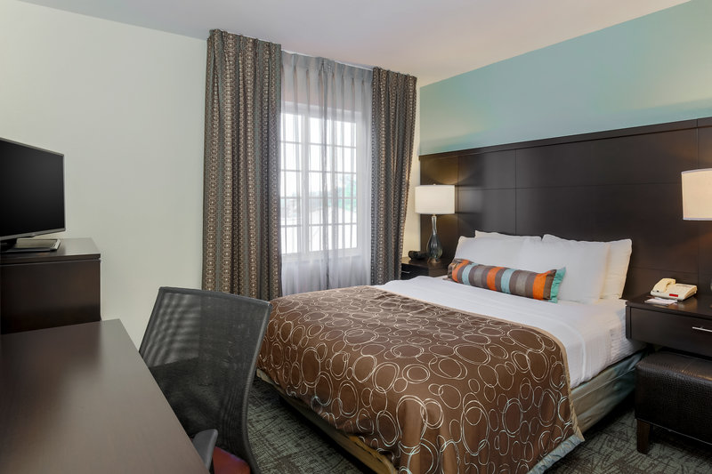 Staybridge Suites PHILADELPHIA-MT. LAUREL - Mount Laurel, NJ