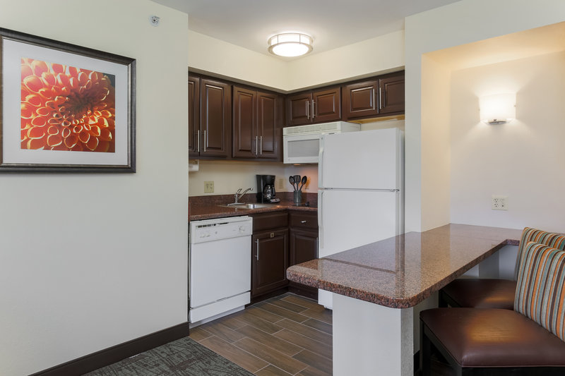 Staybridge Suites PHILADELPHIA-MT. LAUREL - Mount Laurel, NJ