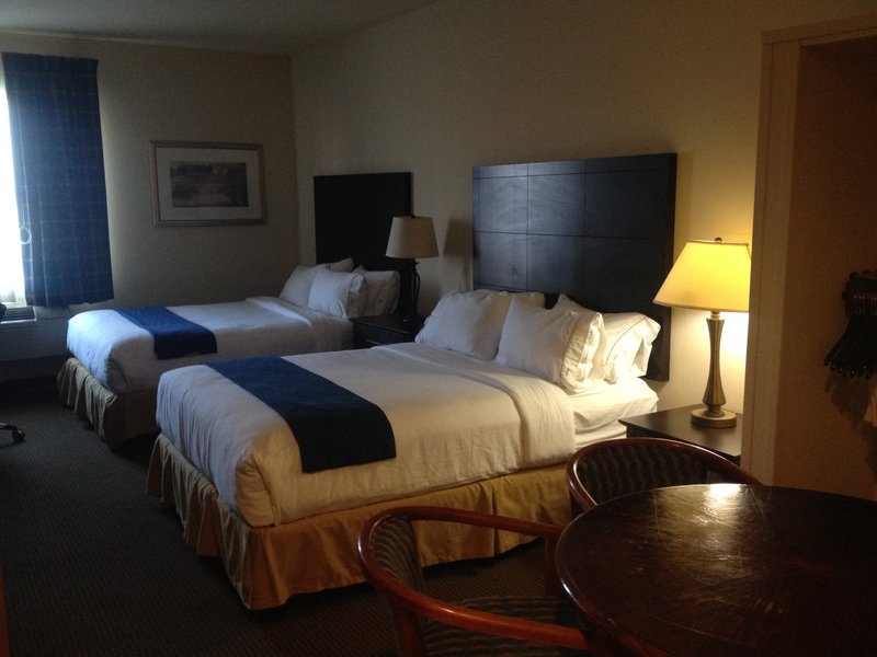 Holiday Inn Express OWASSO - Schaumburg, IL