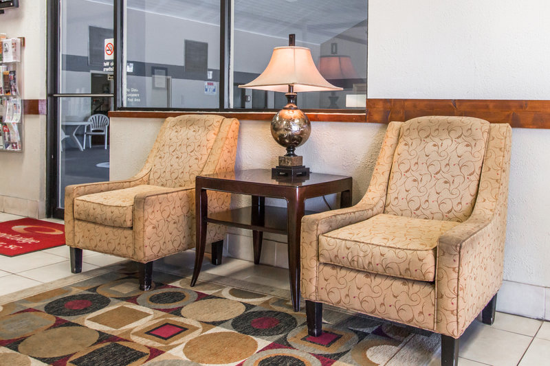 Econo Lodge - Beaufort, SC