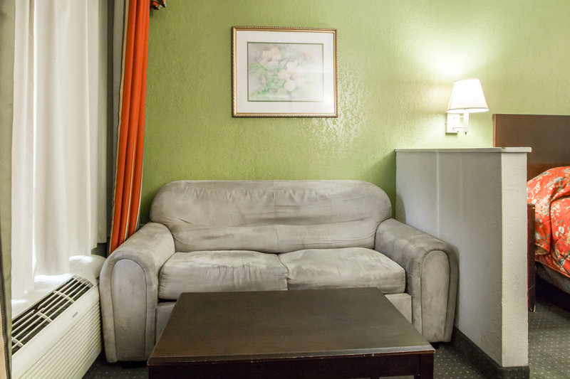 Econo Lodge - Beaufort, SC