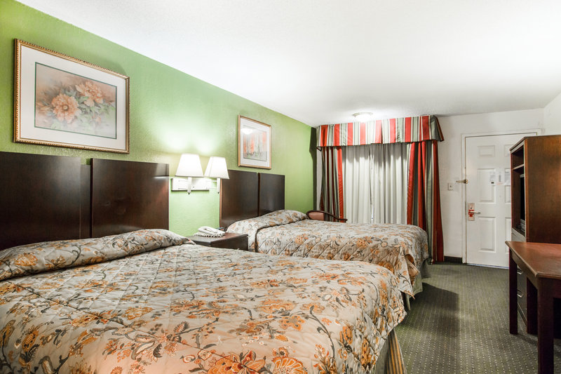 Econo Lodge - Beaufort, SC