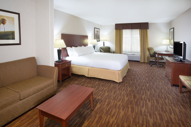Holiday Inn Express YREKA-SHASTA AREA - Shasta Lake, CA