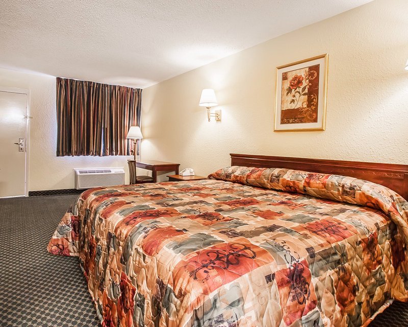 Rodeway Inn - Prattville, AL