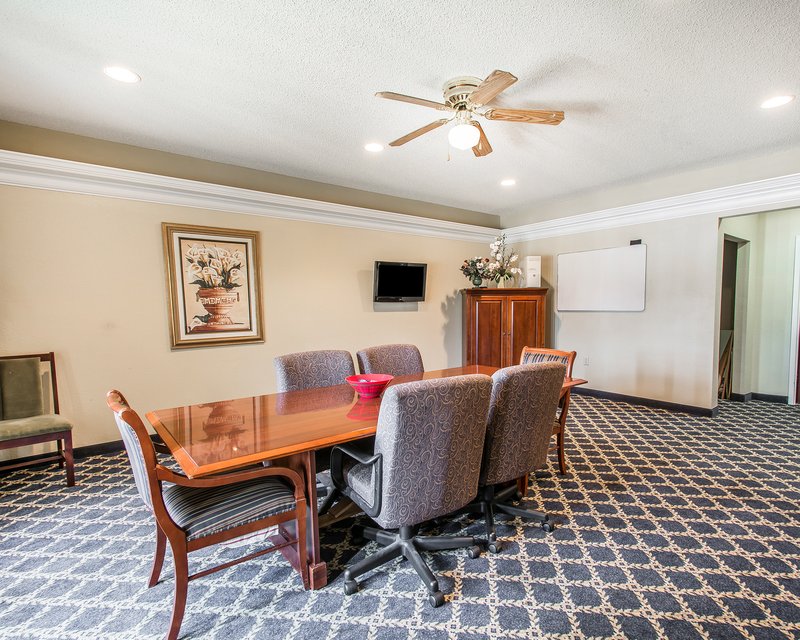 Quality Inn - Thomasville, AL