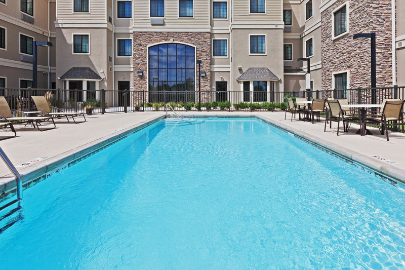 Staybridge Suites WICHITA - Wichita, KS