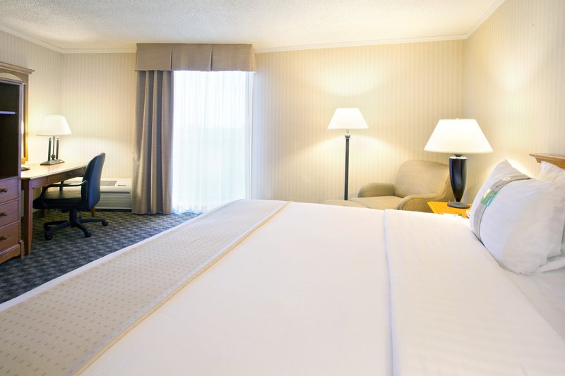 Holiday Inn - Long Beach, CA