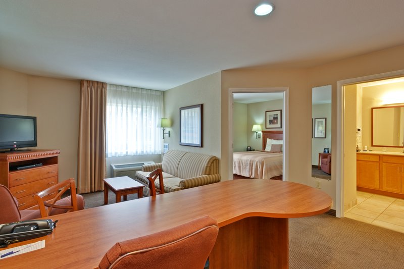 Candlewood Suites BOWLING GREEN - Oakland, KY