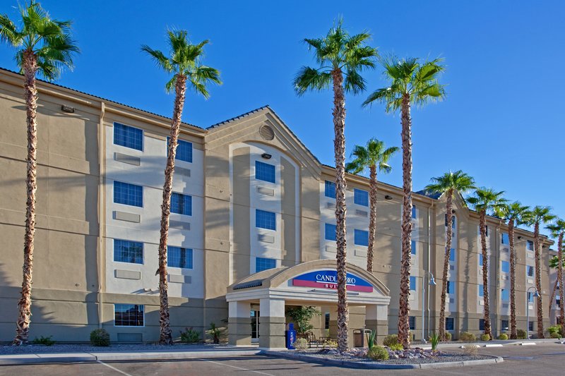 Holiday Inn Express & Suites YUMA - Yuma, AZ