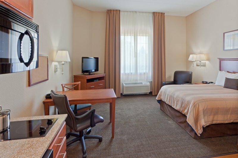 Candlewood Suites-Manassas - Woodbridge, VA