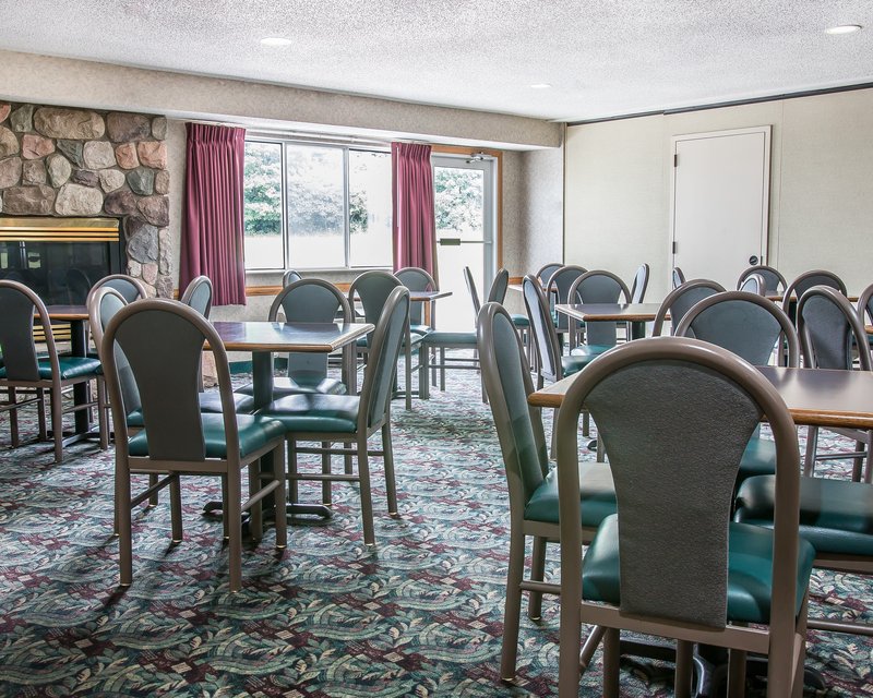 Comfort Inn - Hart, MI