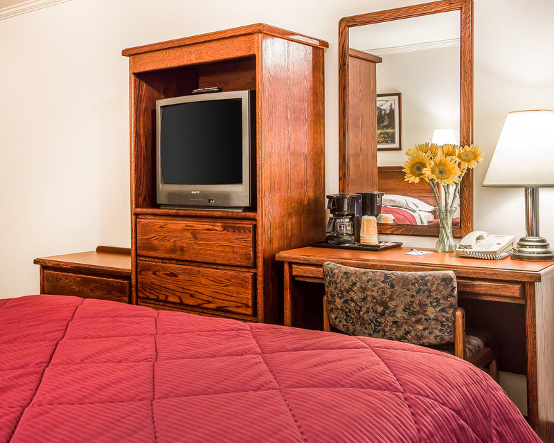 Rodeway Inn - Livingston, MT