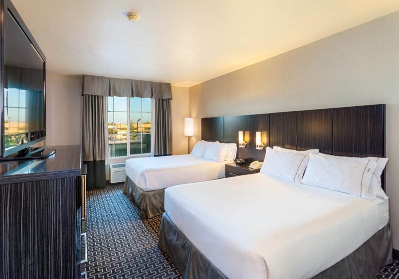 Holiday Inn Express Lancaster - Huachuca City, AZ