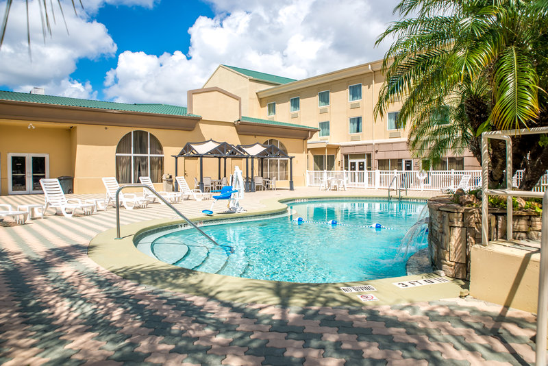 Holiday Inn Express & Suites COCOA - Cocoa, FL