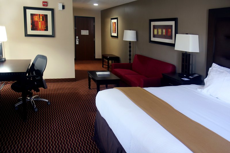 Holiday Inn Express NEWINGTON - Hartford, CT