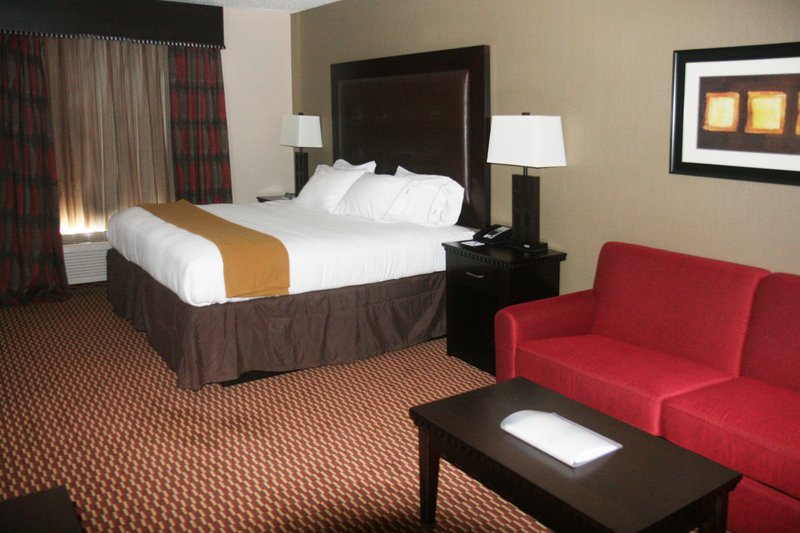 Holiday Inn Express NEWINGTON - Hartford, CT