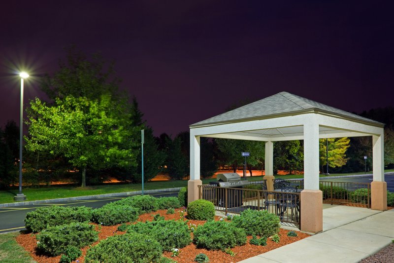 Candlewood Suites SOMERSET - Somerset, NJ