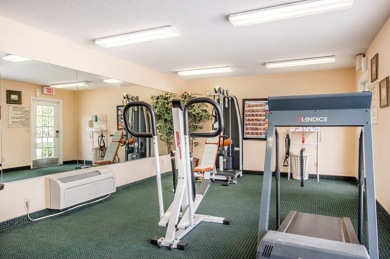 Quality Inn - Gallatin, TN