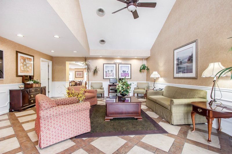 Quality Inn - Gallatin, TN