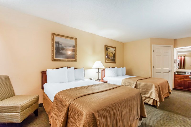 Quality Inn - Gallatin, TN