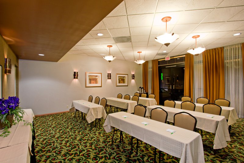 Holiday Inn Long Beach Downtown - Long Beach, CA