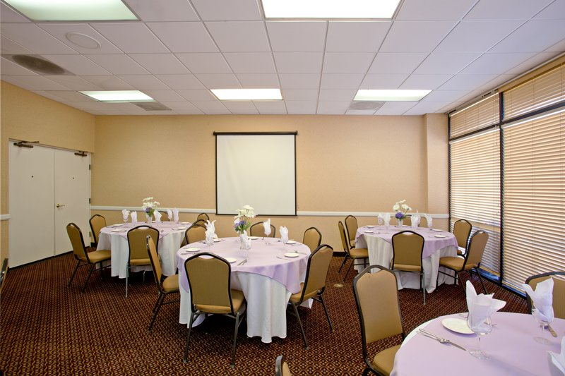 Holiday Inn Long Beach Downtown - Long Beach, CA