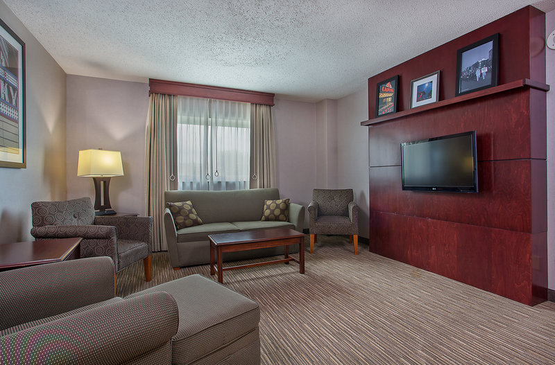 Holiday Inn UNIVERSITY PLAZA-BOWLING GREEN - Drake, KY