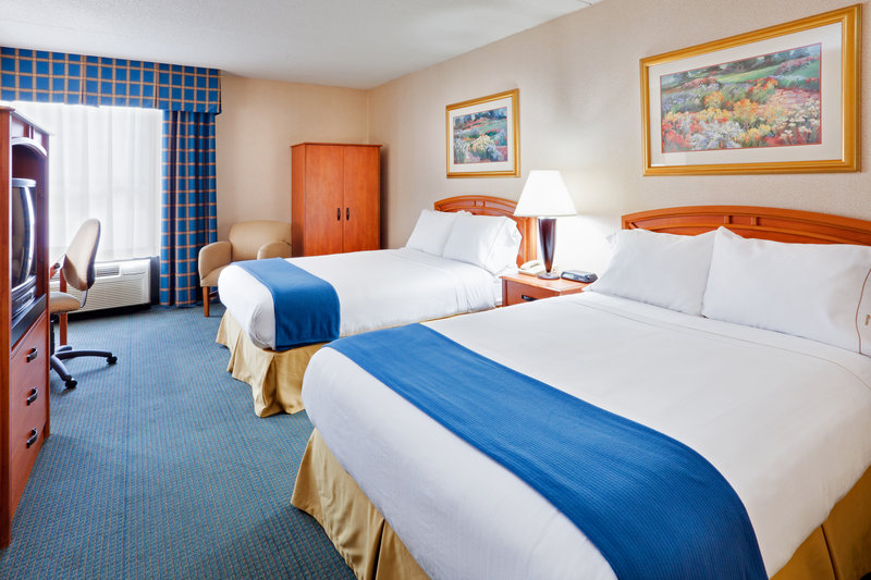 Holiday Inn Express SOUTHINGTON - Southington, CT